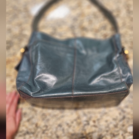 HOBO Render Shoulder Bag Deep MOSS LEATHER - Picture 6 of 11